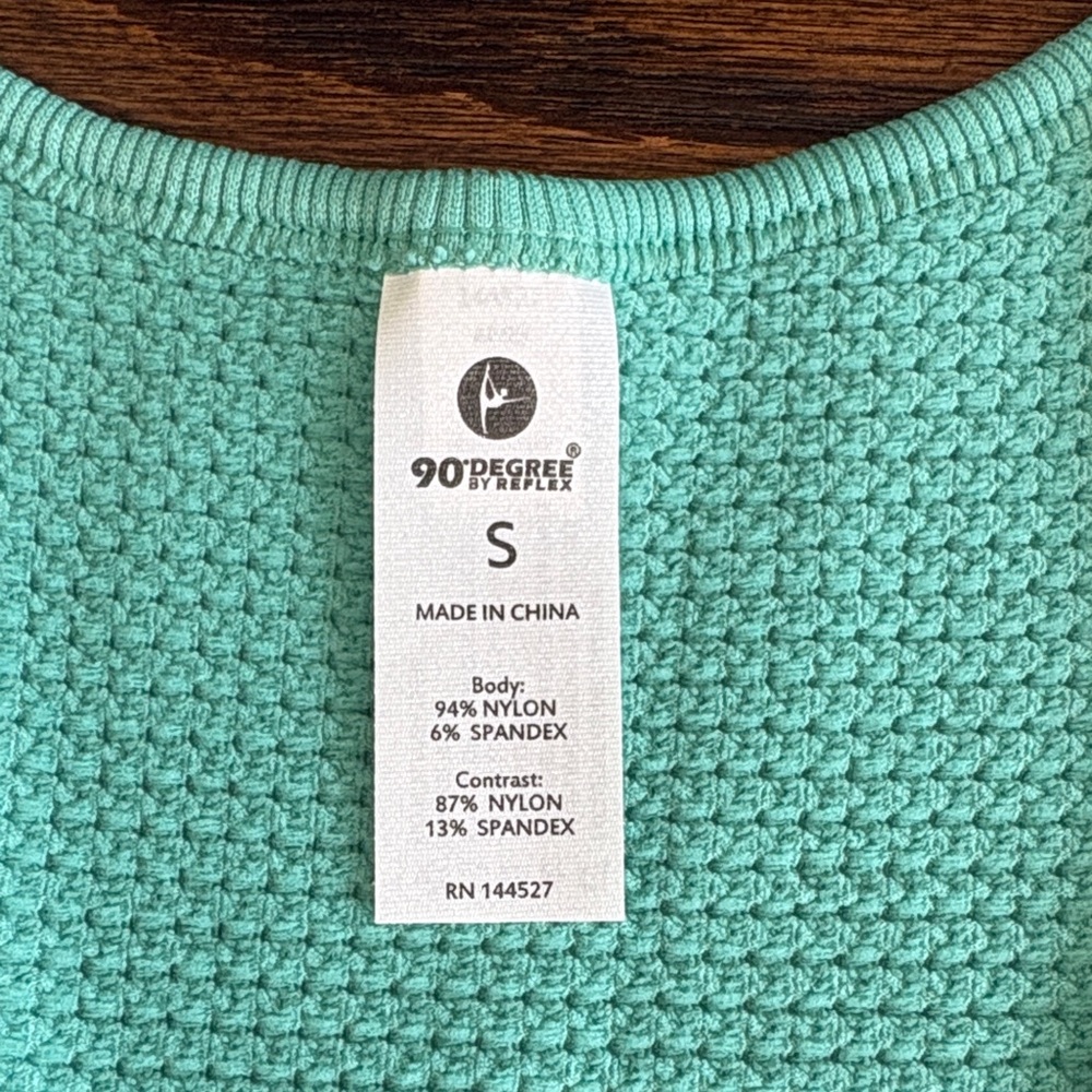 90 Degrees Vibrant Teal Knit Crop Top - Picture 2 of 5